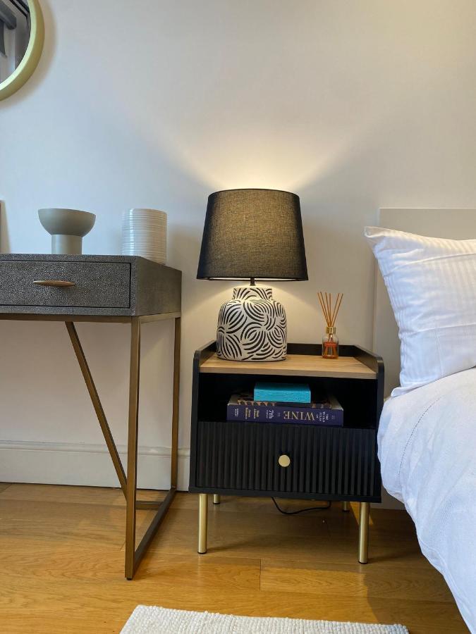 New Stylish Fulham Apartment - 2 Bed London Exterior photo
